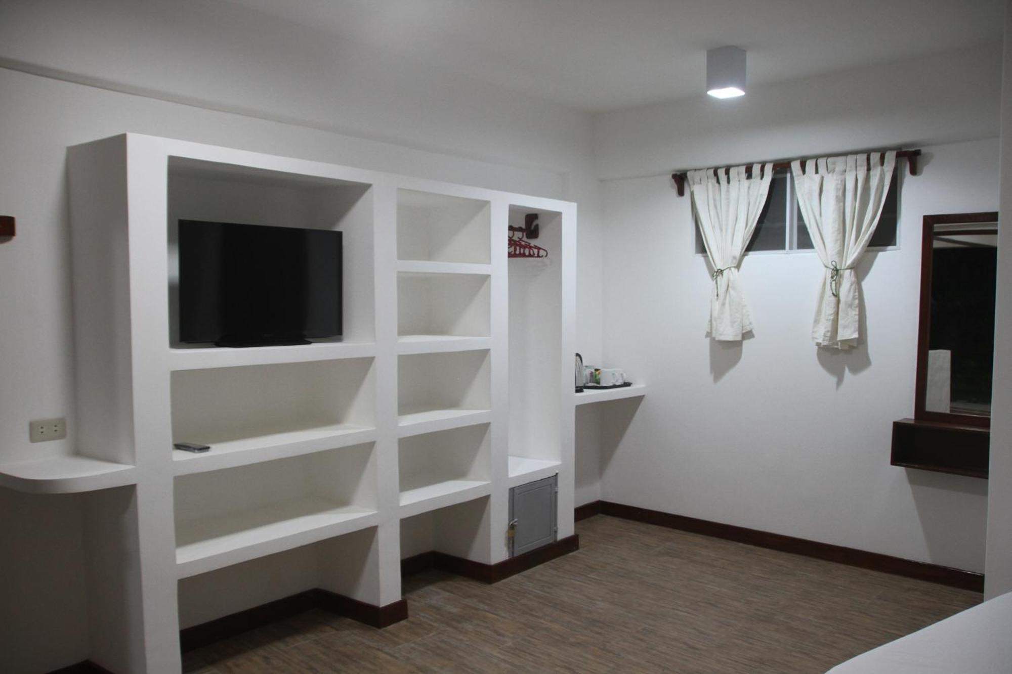 Wind Rider'S Inn Balabag  Номер фото